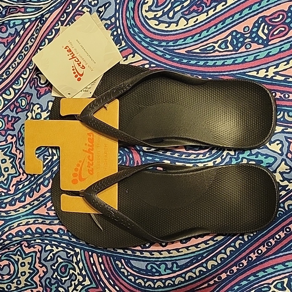 Archie's flip flops